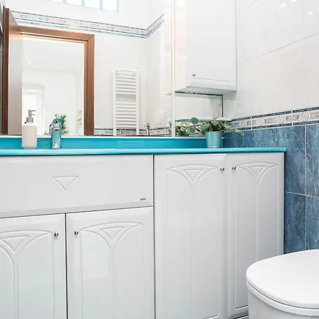 Centro - Stazione Ferroviaria Brignole Genova