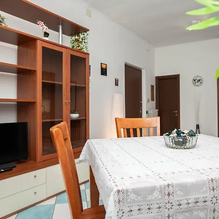 Centro Citta - Stazione Ferroviaria Brignole Apartamento Génova