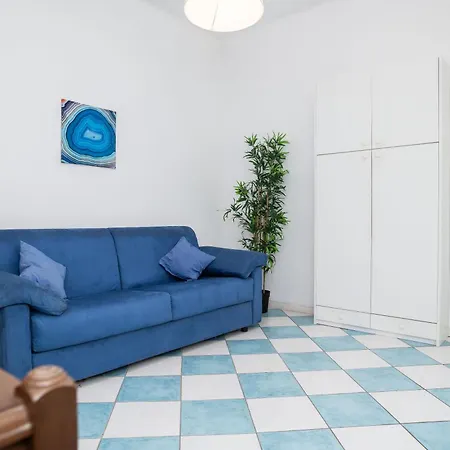 Centro Citta - Stazione Ferroviaria Brignole Lägenhet Genua