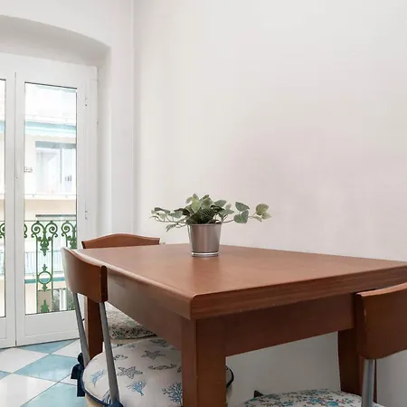 Centro Citta - Stazione Ferroviaria Brignole Lägenhet *